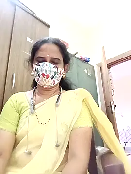 Snapshot of tamil_Boomika chatting on February 24, 2026, 1:36 am tamil Boomika online show from February 24, 2026, 1:36 am