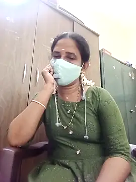 Snapshot of tamil_Boomika chatting on March 1, 2026, 1:29 am tamil Boomika online show from March 1, 2026, 1:29 am