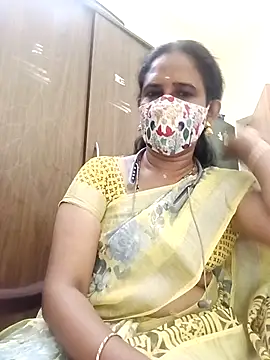 Snapshot of tamil_Boomika chatting on March 1, 2026, 4:42 pm tamil Boomika online show from March 1, 2026, 4:42 pm