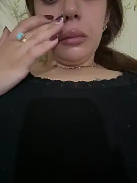 Snapshot of Laila-sexi chatting on October 4, 2025, 11:03 pm Laila-sexi online show from October 4, 2025, 11:03 pm
