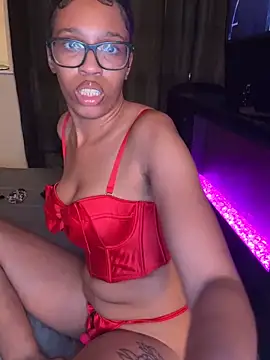 Snapshot of YeahhhitsBreezy chatting on December 21, 2025, 11:45 pm YeahhhitsBreezy online show from December 21, 2025, 11:45 pm