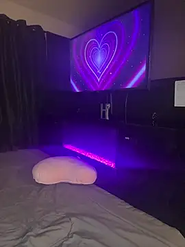 Snapshot of YeahhhitsBreezy chatting on January 19, 2026, 3:21 am YeahhhitsBreezy online show from January 19, 2026, 3:21 am