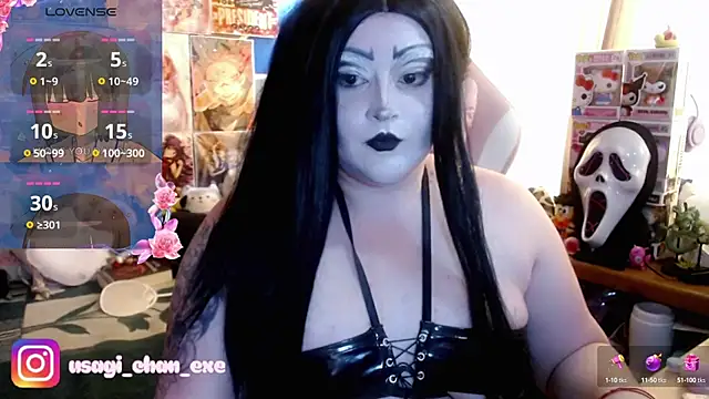 Snapshot of HairyDomme chatting on September 23, 2025, 5:49 pm HairyDomme online show from September 23, 2025, 5:49 pm