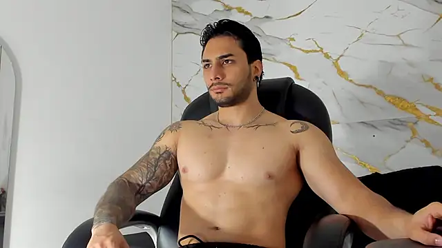 Miike Stone1 online show from October 6, 2025, 12:57 pm