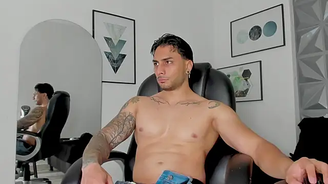 Miike Stone1 online show from October 22, 2025, 8:30 pm