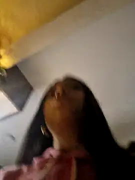 AriaBelles online show from December 3, 2025, 10:13 am