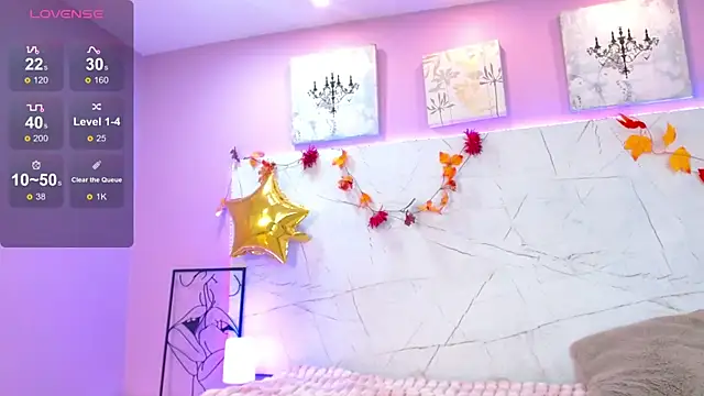 GABRIELLFOSTER online show from December 21, 2025, 9:33 pm