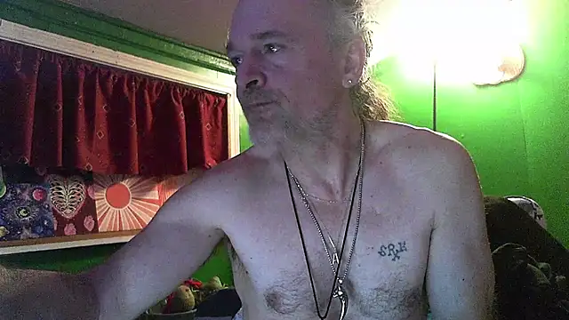 HippieDad333 online show from February 6, 2026, 2:38 am