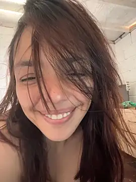 Snapshot of ninavelour chatting on October 14, 2025, 3:24 pm ninavelour online show from October 14, 2025, 3:24 pm