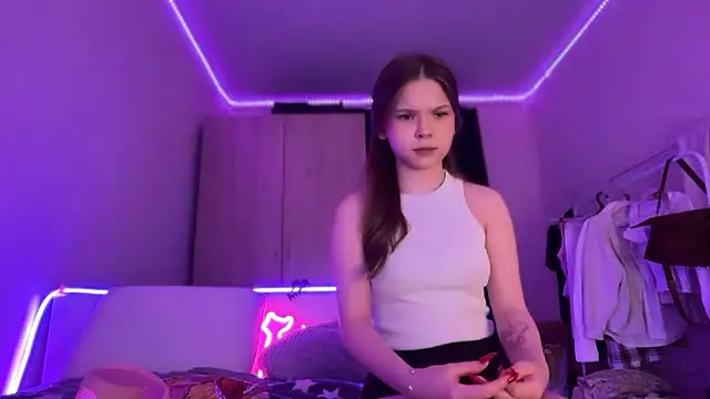 CandysRose online show from October 27, 2025, 6:12 pm