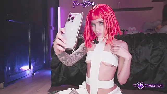 Snapshot of Iam_elii1 chatting on November 12, 2025, 12:11 am Iam elii1 online show from November 12, 2025, 12:11 am