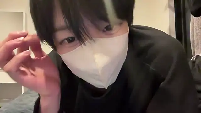 Snapshot of tora3220 chatting on February 1, 2026, 11:42 am tora3220 online show from February 1, 2026, 11:42 am