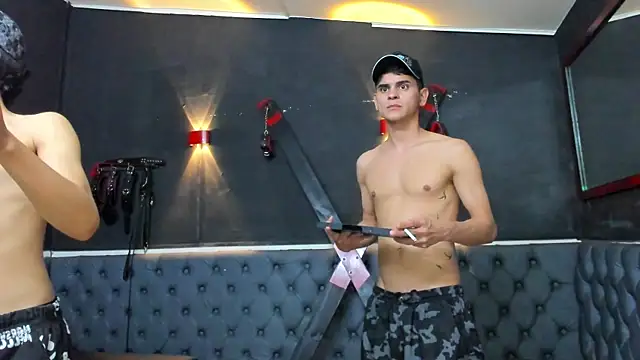 liam coleman25 online show from November 25, 2025, 4:45 am