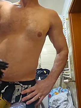 Ando1992 online show from December 14, 2025, 9:30 pm