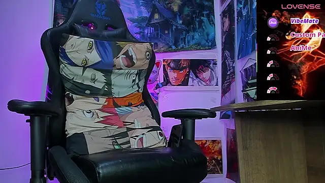 Snapshot of Aaron_bazz2 chatting on March 7, 2026, 12:29 am Aaron bazz2 online show from March 7, 2026, 12:29 am