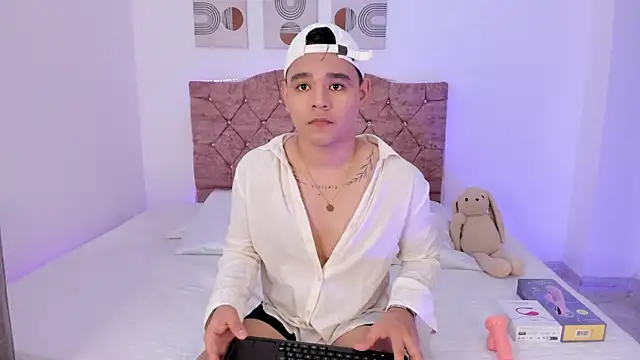 Snapshot of KairoBlaze chatting on September 26, 2025, 4:05 am KairoBlaze online show from September 26, 2025, 4:05 am