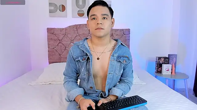 Snapshot of KairoBlaze chatting on September 29, 2025, 4:06 am KairoBlaze online show from September 29, 2025, 4:06 am