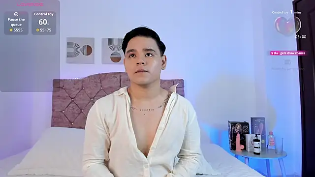 Snapshot of KairoBlaze chatting on October 2, 2025, 4:41 am KairoBlaze online show from October 2, 2025, 4:41 am