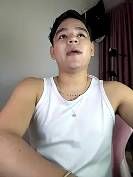 Snapshot of KairoBlaze chatting on October 15, 2025, 4:12 am KairoBlaze online show from October 15, 2025, 4:12 am