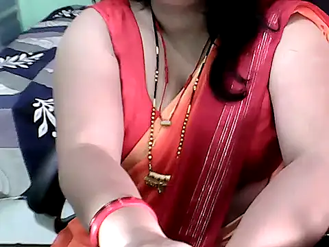 BABITA KUMARII online show from March 19, 2026, 4:55 pm