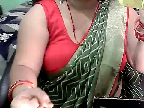 BABITA KUMARII online show from May 3, 2026, 5:19 pm