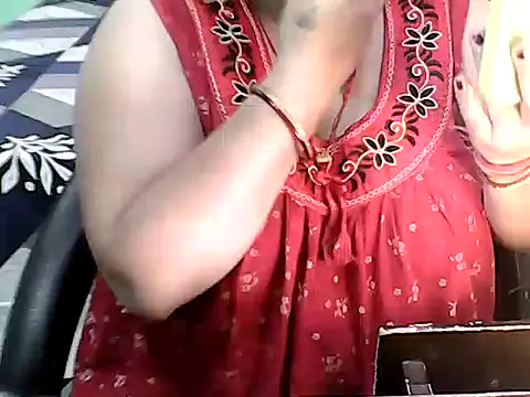 BABITA KUMARII online show from May 24, 2026, 5:07 pm