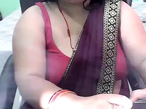 BABITA KUMARII online show from May 30, 2026, 5:10 pm