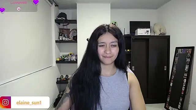 elaine sun1 online show from May 15, 2026, 11:23 pm