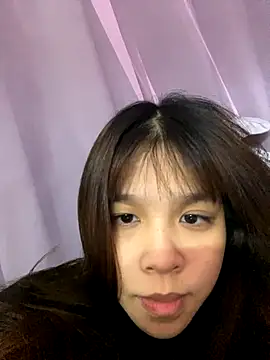 Hanaa07  online show from November 2, 2025, 2:30 pm