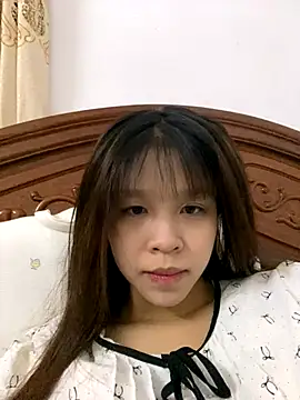 Hanaa07  online show from November 30, 2025, 2:37 am