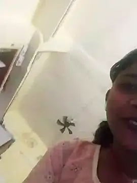 Cuty nensi online show from March 16, 2026, 10:08 am