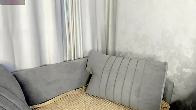 Snapshot of Michelle_Murray chatting on October 17, 2025, 1:20 am Michelle Murray online show from October 17, 2025, 1:20 am