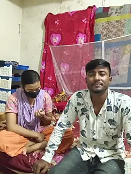 Love Queen11 online show from November 4, 2025, 5:23 pm