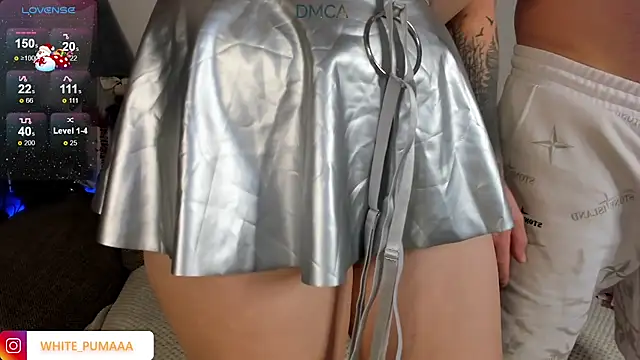 Snapshot of Crystal_Neko chatting on January 11, 2026, 4:12 pm Crystal Neko online show from January 11, 2026, 4:12 pm