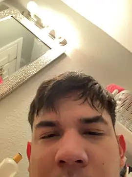 Snapshot of Moisesjrtapia chatting on November 21, 2025, 9:41 am Moisesjrtapia online show from November 21, 2025, 9:41 am