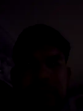 Snapshot of Moisesjrtapia chatting on December 2, 2025, 1:05 pm Moisesjrtapia online show from December 2, 2025, 1:05 pm