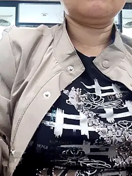 Kimkhaepretty online show from November 21, 2025, 3:38 am