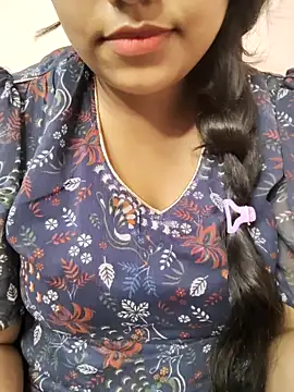 Snapshot of Miss_Rose__ chatting on October 17, 2025, 4:53 pm Miss Rose online show from October 17, 2025, 4:53 pm