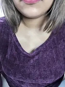 Snapshot of Miss_Rose__ chatting on November 3, 2025, 6:20 pm Miss Rose online show from November 3, 2025, 6:20 pm