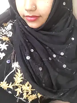 Snapshot of Miss_Rose__ chatting on November 15, 2025, 4:47 pm Miss Rose online show from November 15, 2025, 4:47 pm