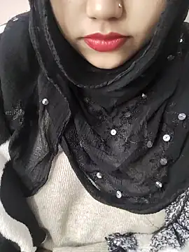 Snapshot of Miss_Rose__ chatting on January 8, 2026, 6:37 am Miss Rose online show from January 8, 2026, 6:37 am