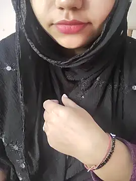 Snapshot of Miss_Rose__ chatting on February 1, 2026, 6:56 am Miss Rose online show from February 1, 2026, 6:56 am