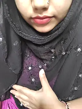 Snapshot of Miss_Rose__ chatting on February 2, 2026, 11:03 pm Miss Rose online show from February 2, 2026, 11:03 pm