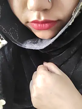 Snapshot of Miss_Rose__ chatting on February 16, 2026, 6:09 am Miss Rose online show from February 16, 2026, 6:09 am