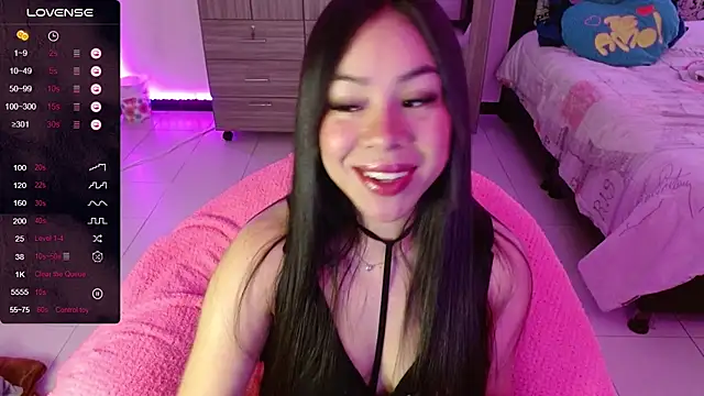 Isaabellaa 24 online show from November 7, 2025, 7:25 pm