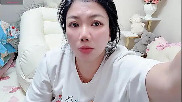 Huanhuan- online show from June 3, 2026, 4:34 pm