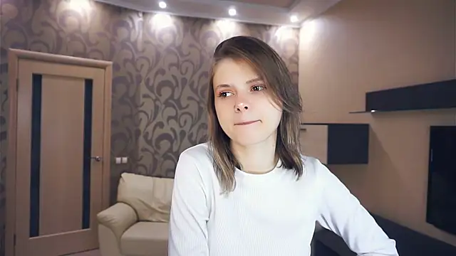 Snapshot of JeanieHelget chatting on October 7, 2025, 4:53 am JeanieHelget online show from October 7, 2025, 4:53 am
