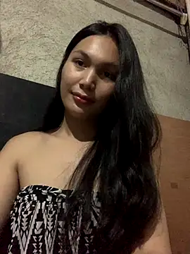 FelicityLincoln online show from November 10, 2025, 2:05 pm