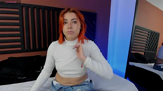 Cattleya veloza   online show from November 19, 2025, 9:15 pm