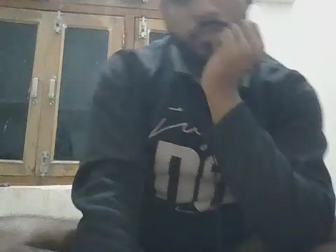 Raw12499 online show from December 2, 2025, 4:46 pm